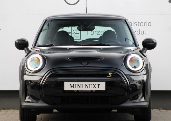 MINI Cooper cena 119900 przebieg: 8300, rok produkcji 2022 z Stawiski małe 326